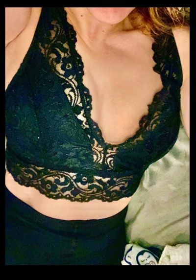 Blacklace Barbi