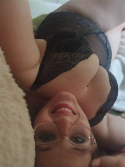Morenacurvy33 profile photo 2