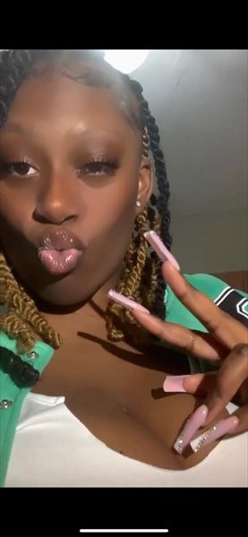 Riah_babycakes0021 profile photo 2