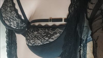 Emmelyn profile photo 2