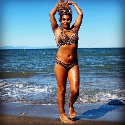 Tanaz M