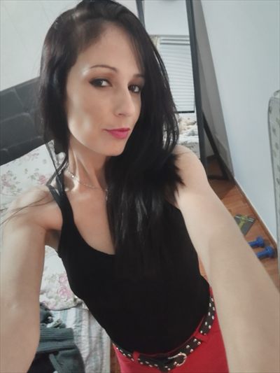Victoria profile photo 2