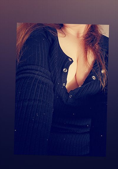Redhead25 profile photo 2