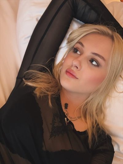 BlondGermanDoll