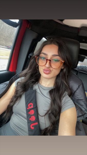 bella sadia profile photo 3