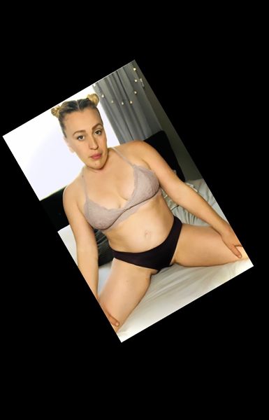 LovelyLexxxii profile photo 2