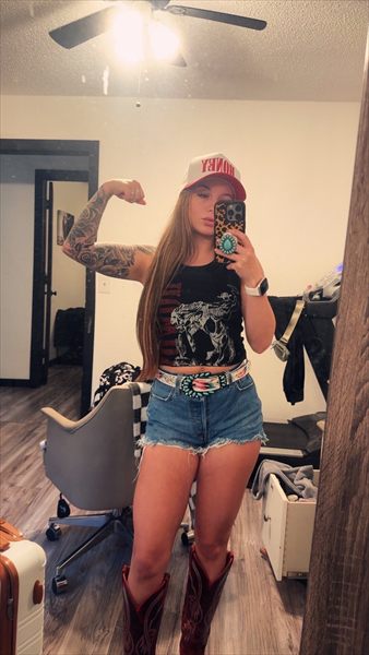 Aubrey Lay
