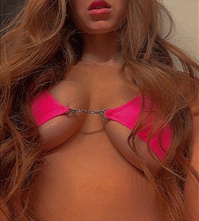 CURVY CUTIE 🍑