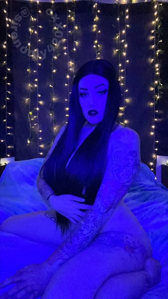 Siren Moon 🧜🏼‍♀️🌕