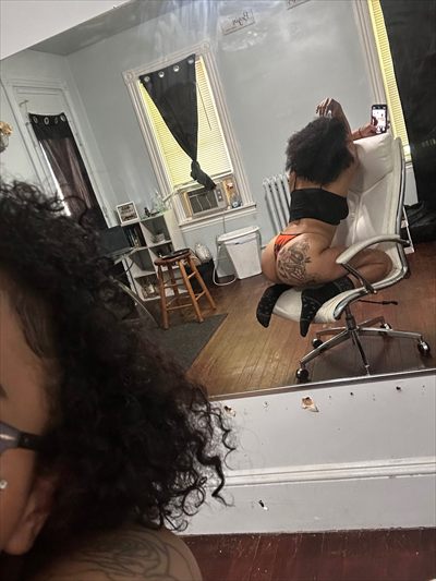 𝓎𝑜𝓊𝓇 𝒻𝒶𝓋𝑜𝓊𝓇𝒾𝓉𝑒 𝒯ℋ𝒪𝒯 👅💦 profile photo 2