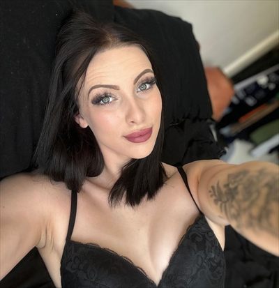 Roseanna 🖤👀 profile photo 3