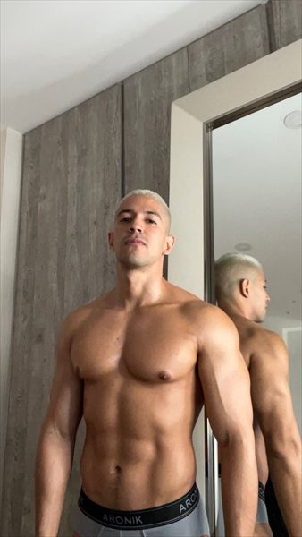 Daniel G