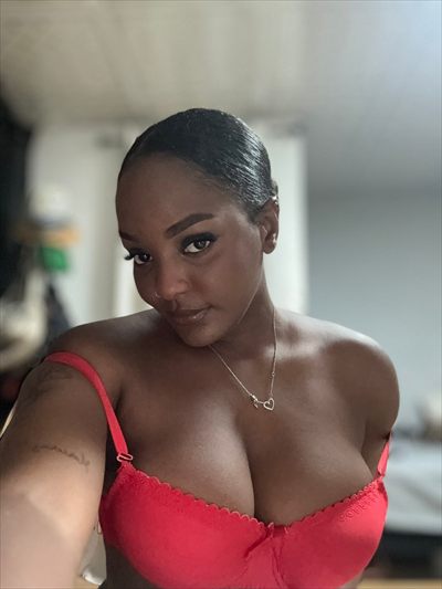 Ebony Sky🤎☁️