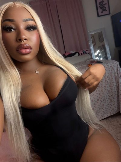 NINA💗