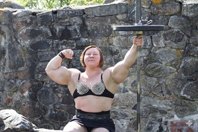 Anna K Powerlifter