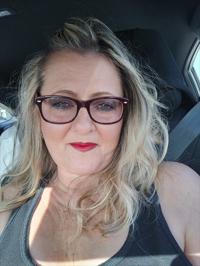 Stormy René