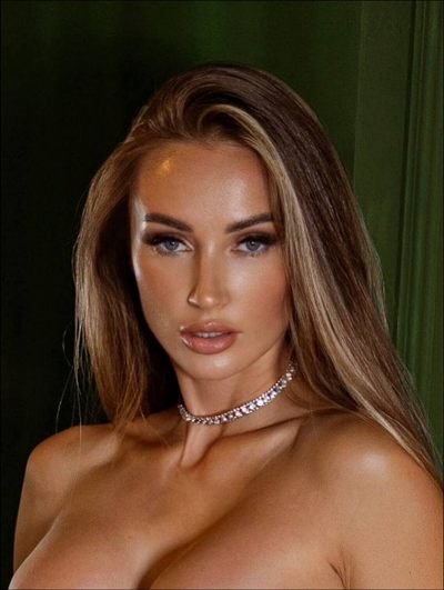 Anna Rose