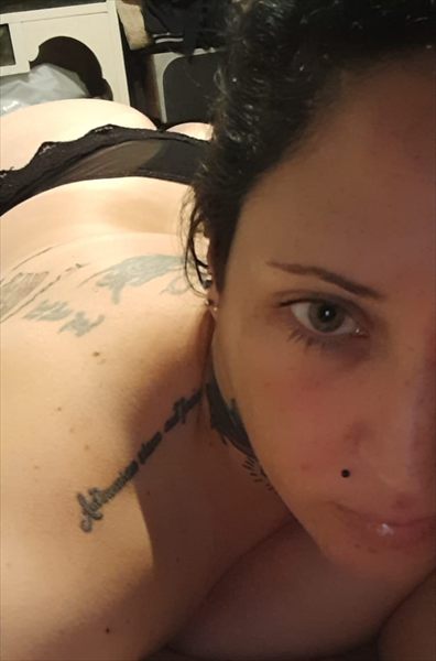 Sweet mommy profile photo 2