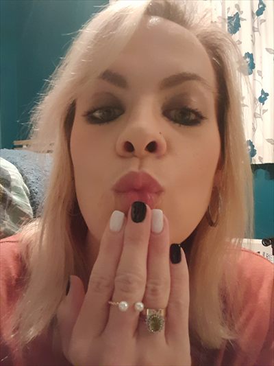 💋Hilary 💋