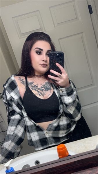 Yourdarkmistressxo