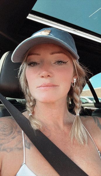 BrattiCanadianBlondie