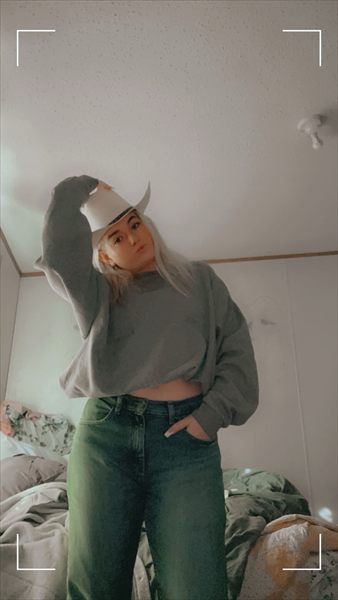 Aly Hen profile photo 2