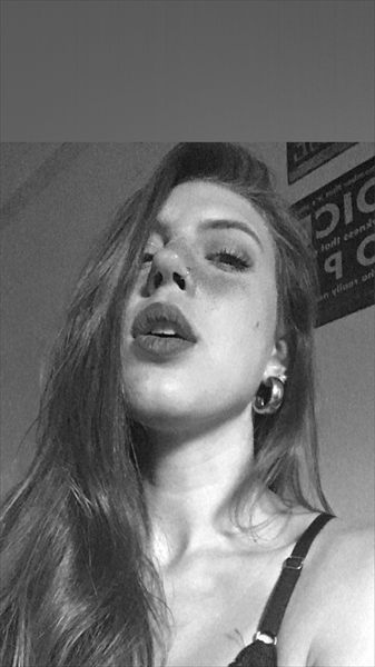 Beca Fox