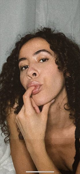 bria 🤍 profile photo 3