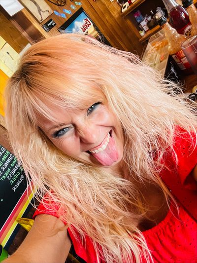 Nikki profile photo 2