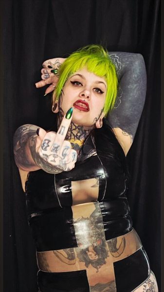 Betty Kruegar 🦇free🦇