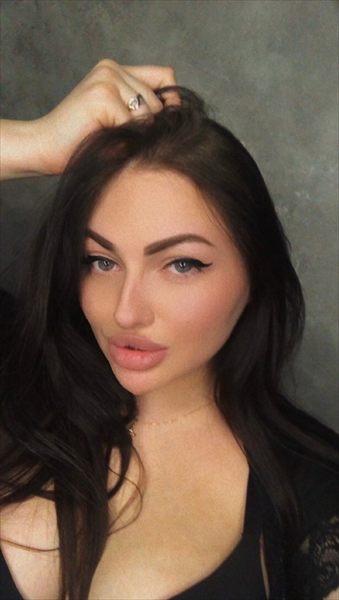 Lara Odas 😈