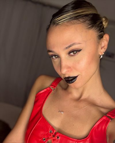 Mistress Nina