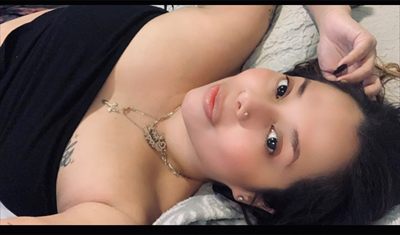 Izzy profile photo 2