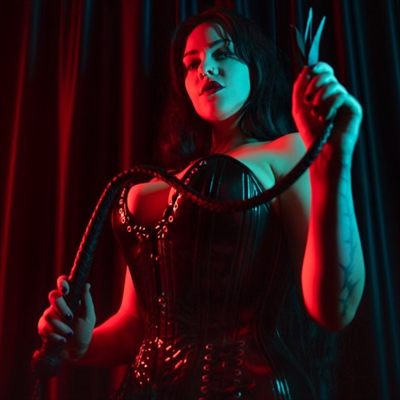 Mistress Sloane Steele
