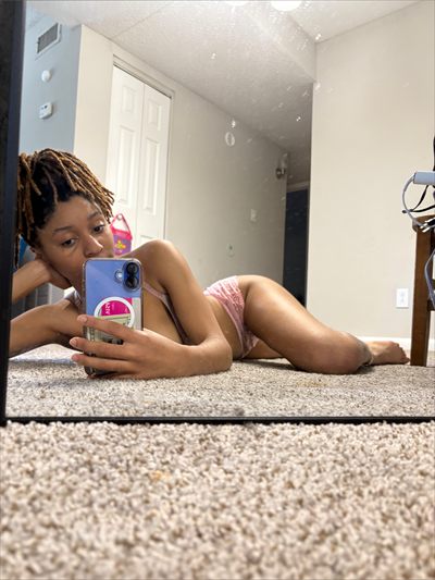 iyanna profile photo 2