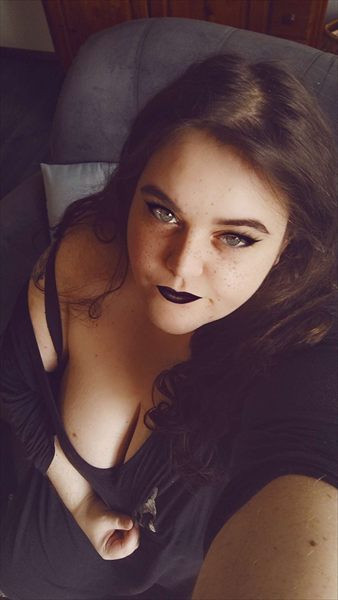 CeciliaxRoses