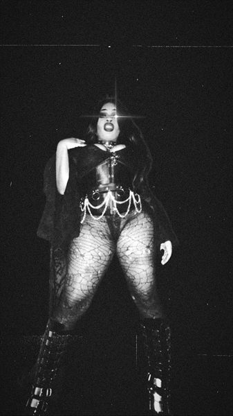 GothHottie profile photo 2
