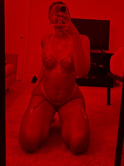 Honey Raine🍯🫶🏾