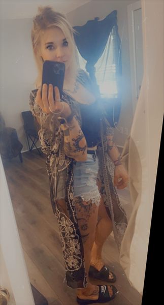 Chlo