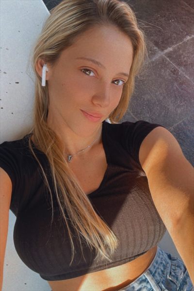 Clara