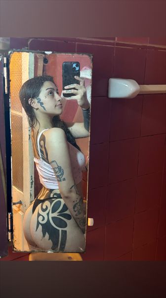 kiaritaxxx
