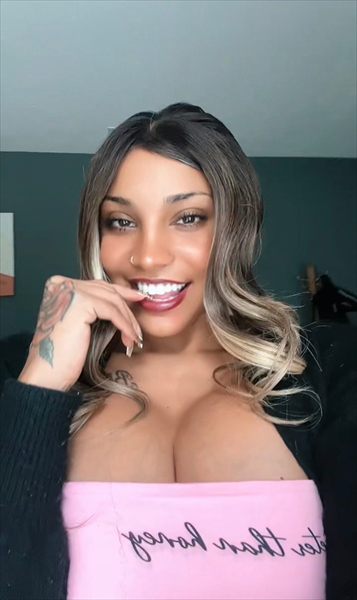 Hustle Goddess 👑