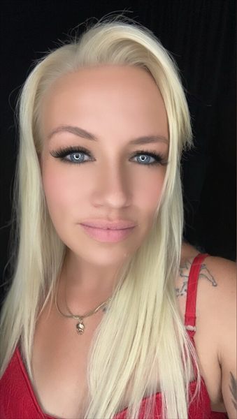 Jayna Sky