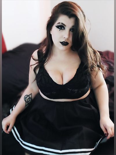 Happily Content profile photo 2