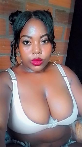 Yoryet negra caliente