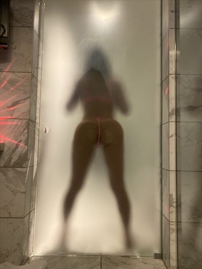 1thickasian profile photo 2