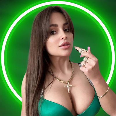 𝓛𝓾𝓷𝓪 𝓑𝓮𝓵𝓵𝓪 💚