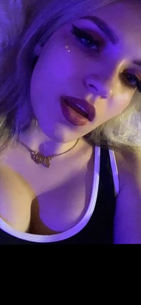 YourFantasy_XO