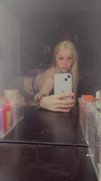 Sarraalovvee1