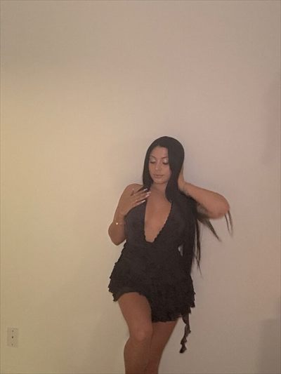Bella profile photo 3
